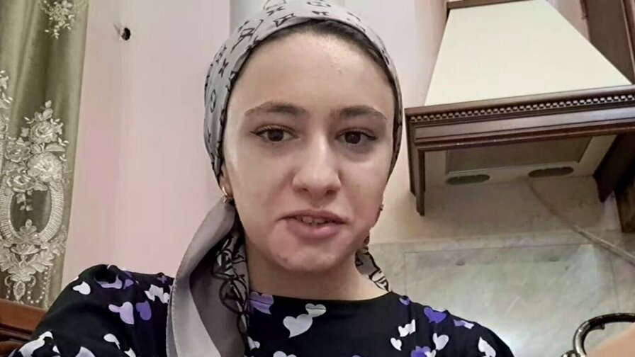 AnissaStadnik