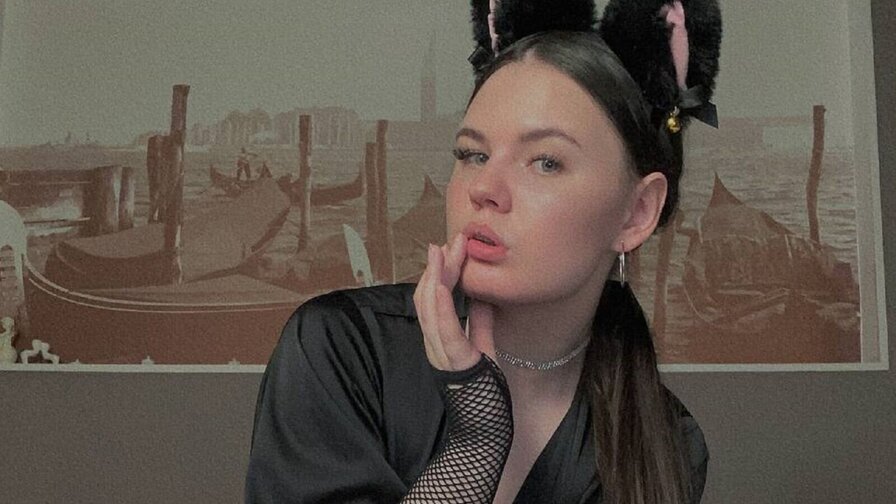 MiaEvelin